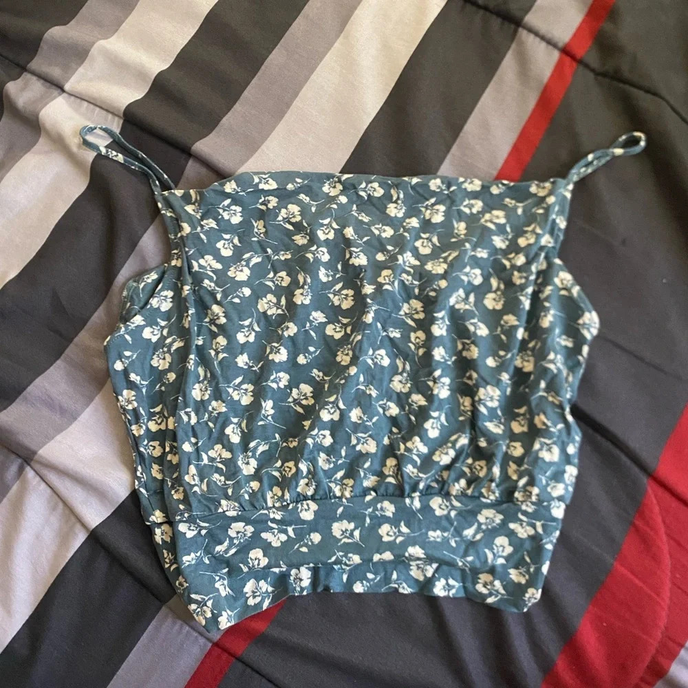 Urban Outfitters Floral Tank
